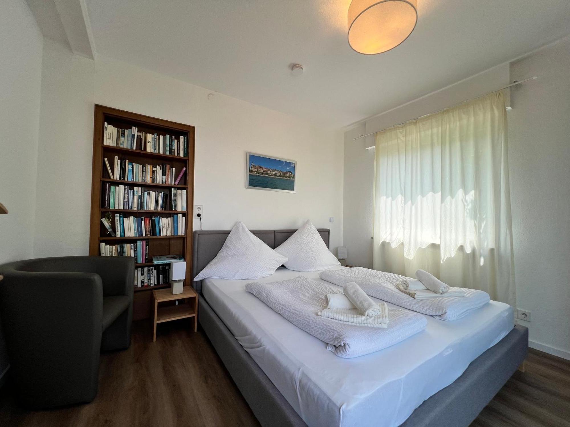 Ferienhaus Wellnesshuette Mit Aussenwhirlpool Und Herrlichem See-Und Alpenblick Uberlingen Dış mekan fotoğraf